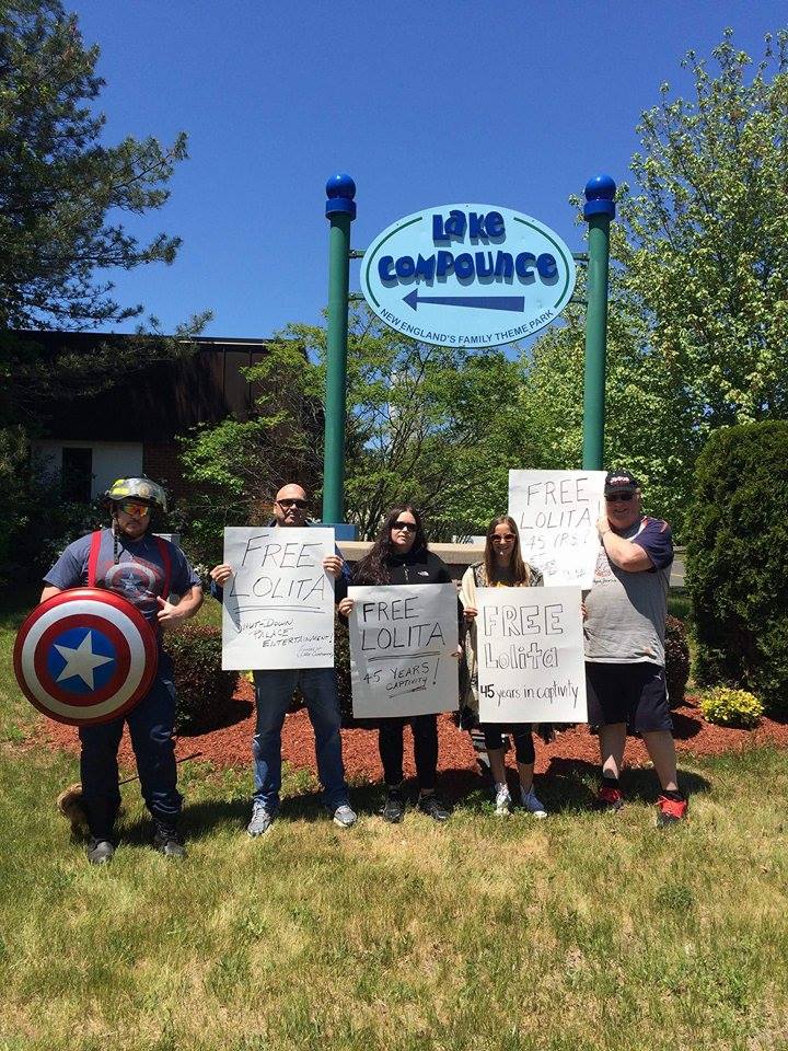 Lake Compounce protest, Bristol Connecticut